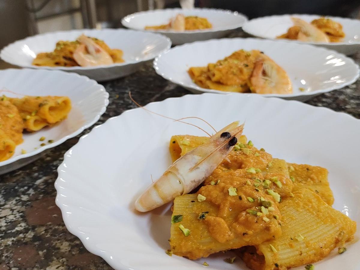 Hotel Morri 벨레지아아지마리나 외부 사진