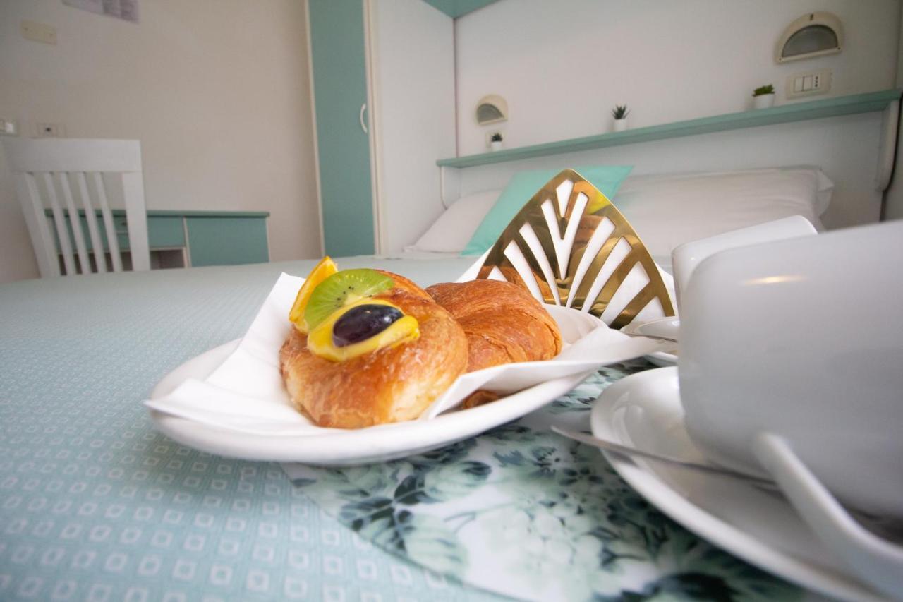 Hotel Morri 벨레지아아지마리나 외부 사진