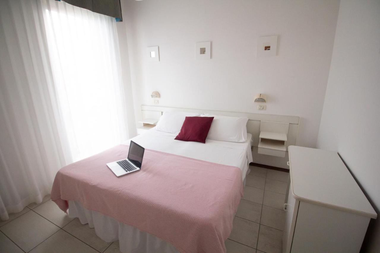 Hotel Morri 벨레지아아지마리나 외부 사진