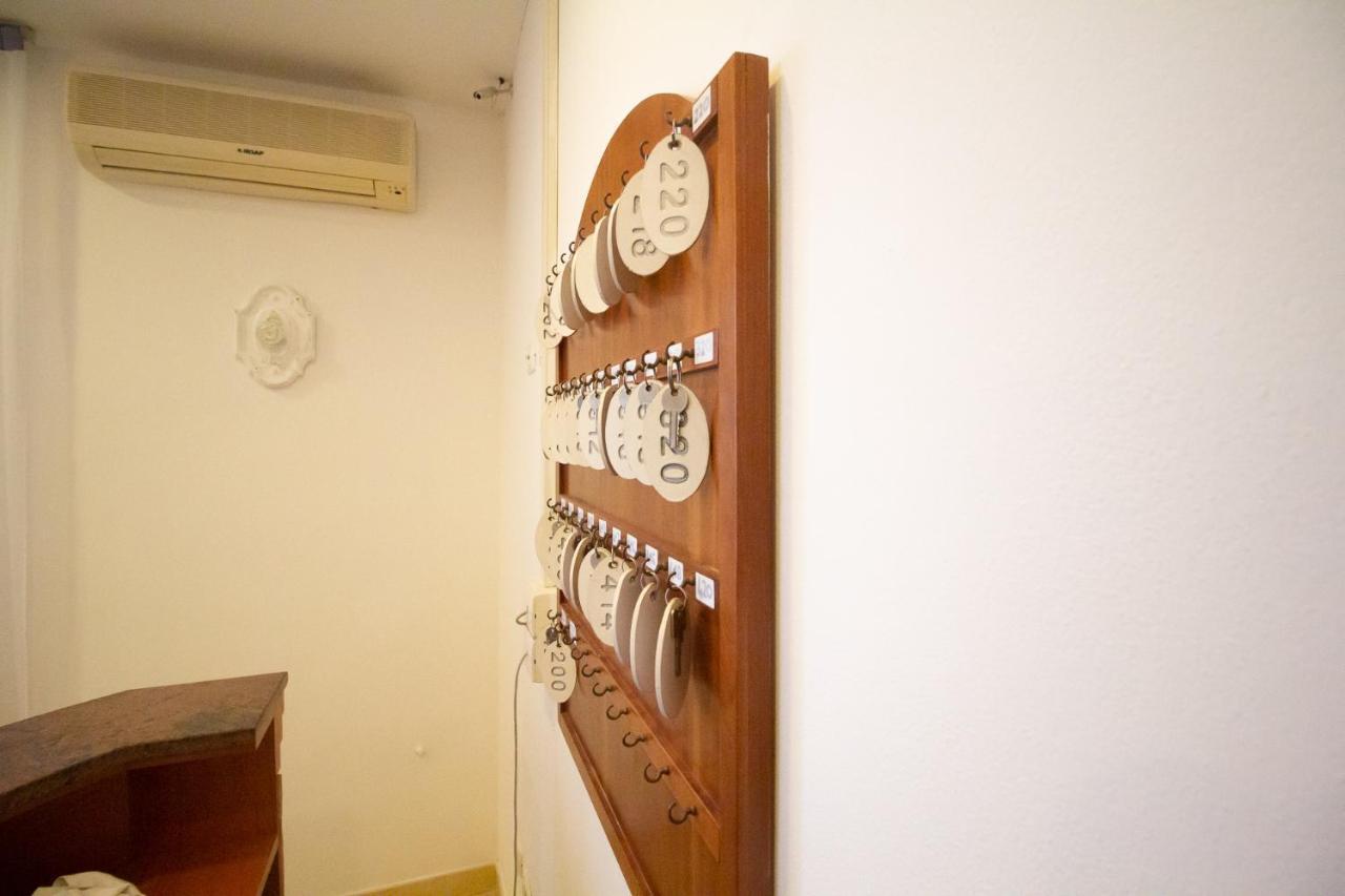 Hotel Morri 벨레지아아지마리나 외부 사진