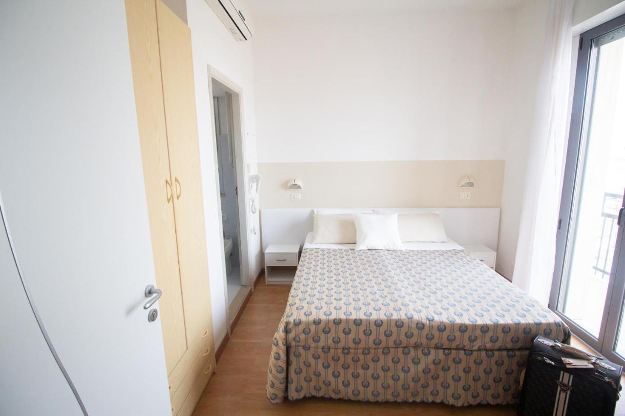 Hotel Morri 벨레지아아지마리나 외부 사진