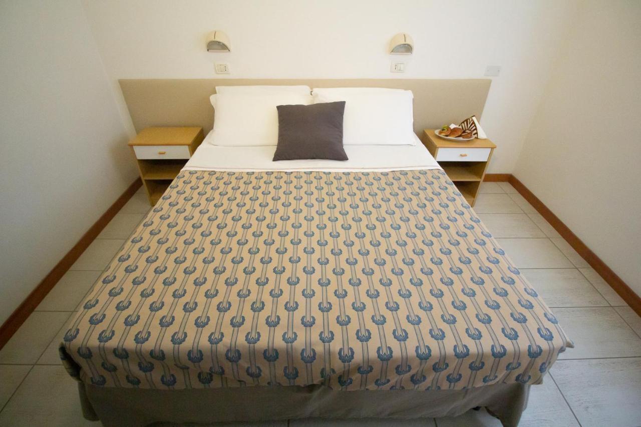 Hotel Morri 벨레지아아지마리나 외부 사진
